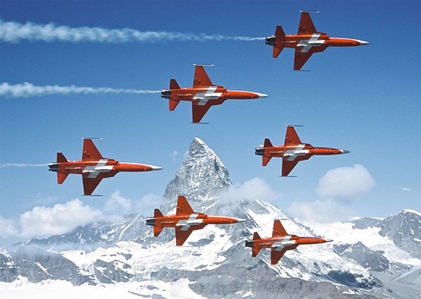 Ravensburger (19289) - "Patrouille Suisse" - 1000 pièces